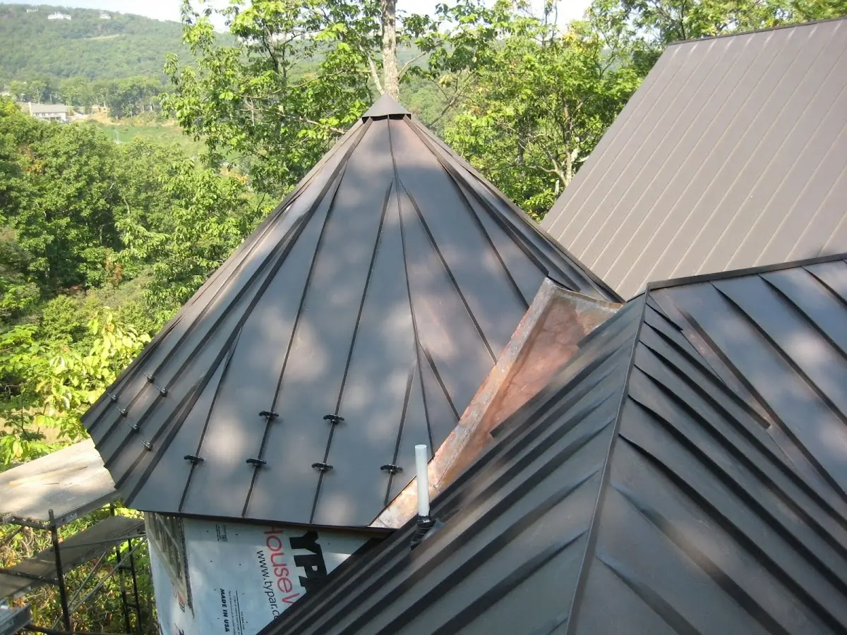 Professional Roof Tarp Installation by Craftsman Roofing in Arab